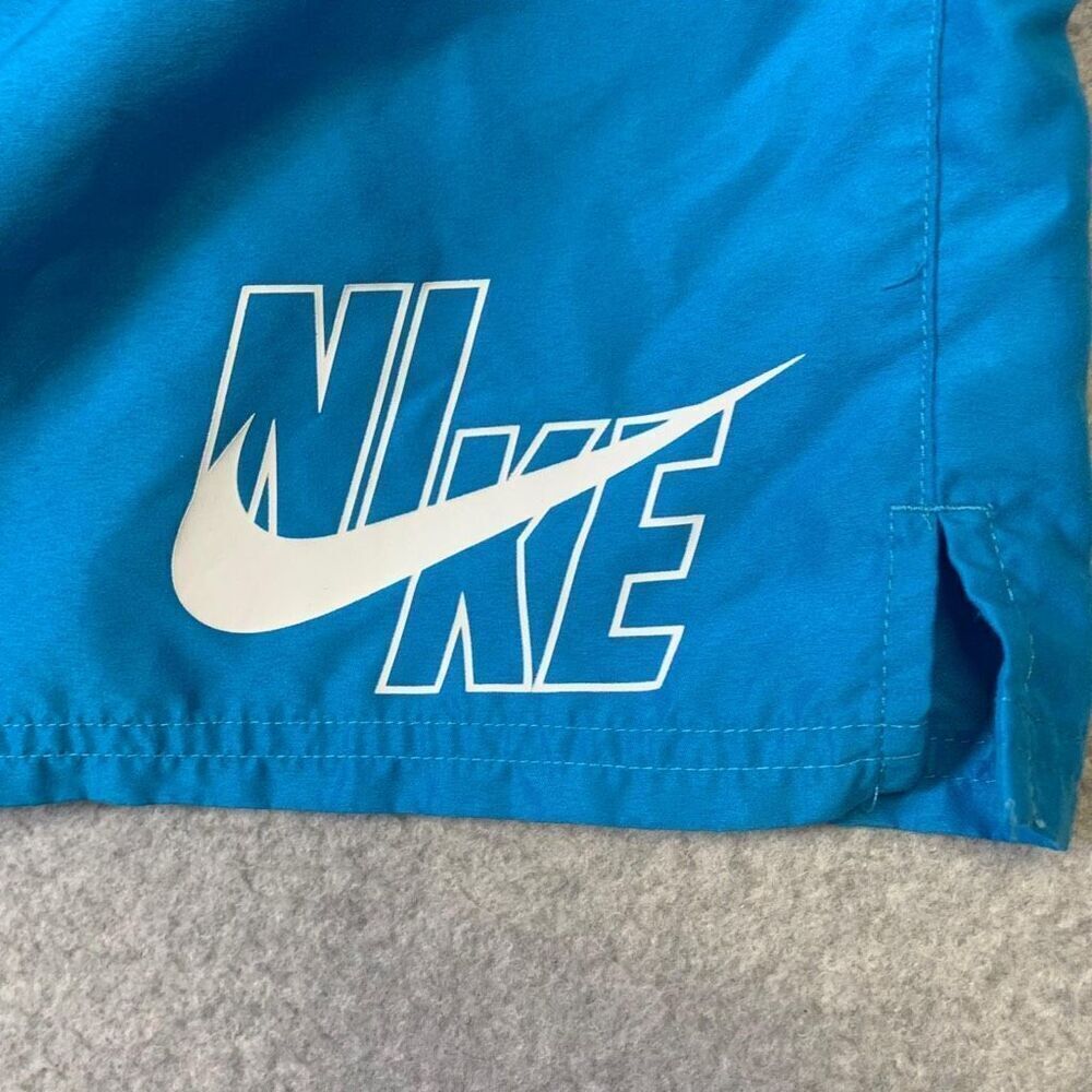 Nike Men's Size Large Blue Swim Trunks Board Shorts Athletic Fit - Picture 2 of 9